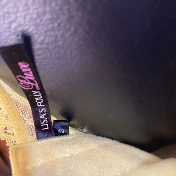 Lisa's Folly Luxe Small Yellow Lace Bralette & Small Panty